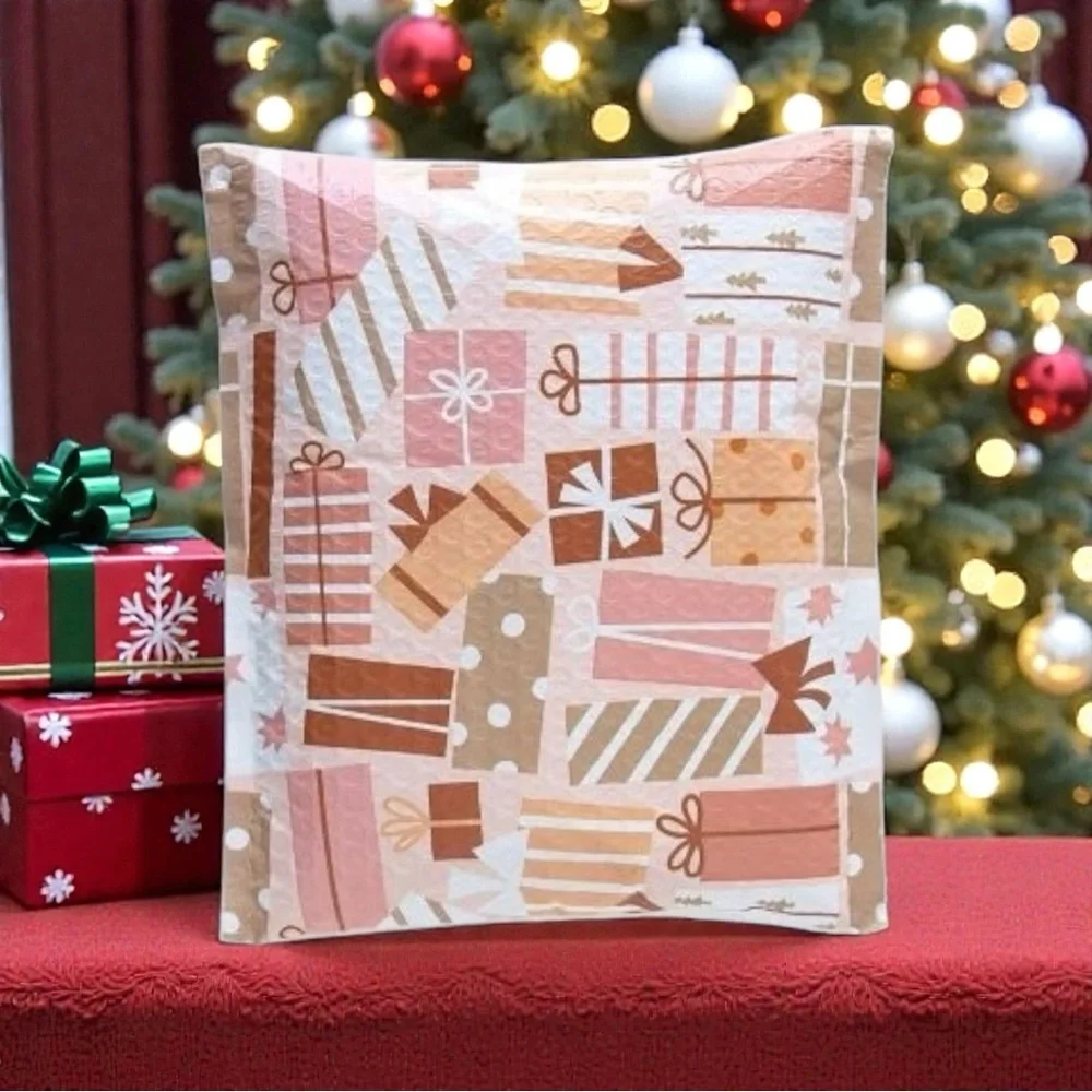 Gift Box Print Bubble Mailers 8.5" x 12" Pack of 10 - Picture 9 of 9